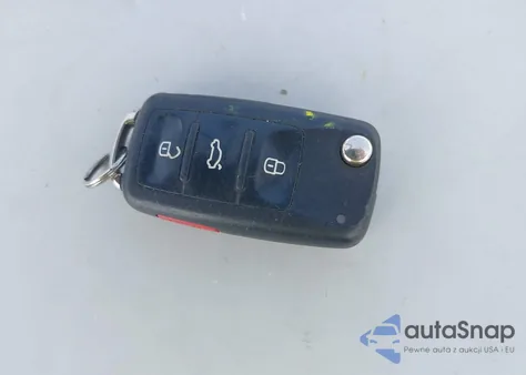 2017 Volkswagen Jetta 1.4T Se z USA, uszkodzony, nr VIN 3VWDB7AJ0HM220093